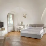 Aparthotel Three Golden Crowns Apartments 3*