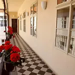 Aparthotel Three Golden Crowns Apartments 3*