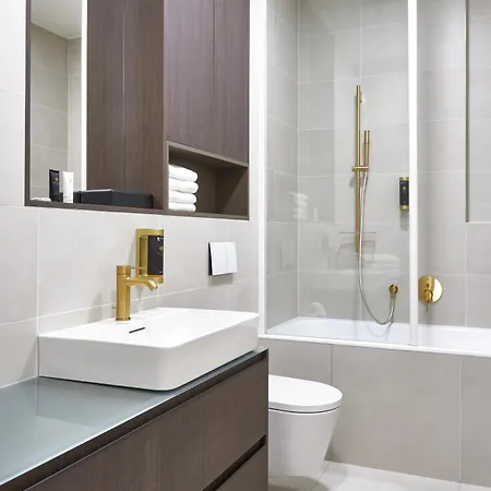 Three Golden Crowns Apartments