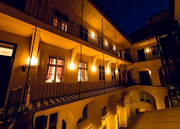 Three Golden Crowns Apartments