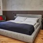 Three Golden Crowns Aparthotel
