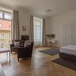 Three Golden Crowns Aparthotel