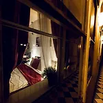Aparthotel Three Golden Crowns Praag